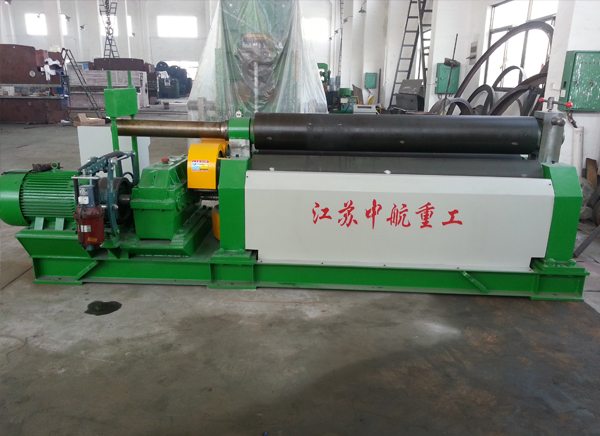 封閉式出口卷板機 封閉式出口卷板機